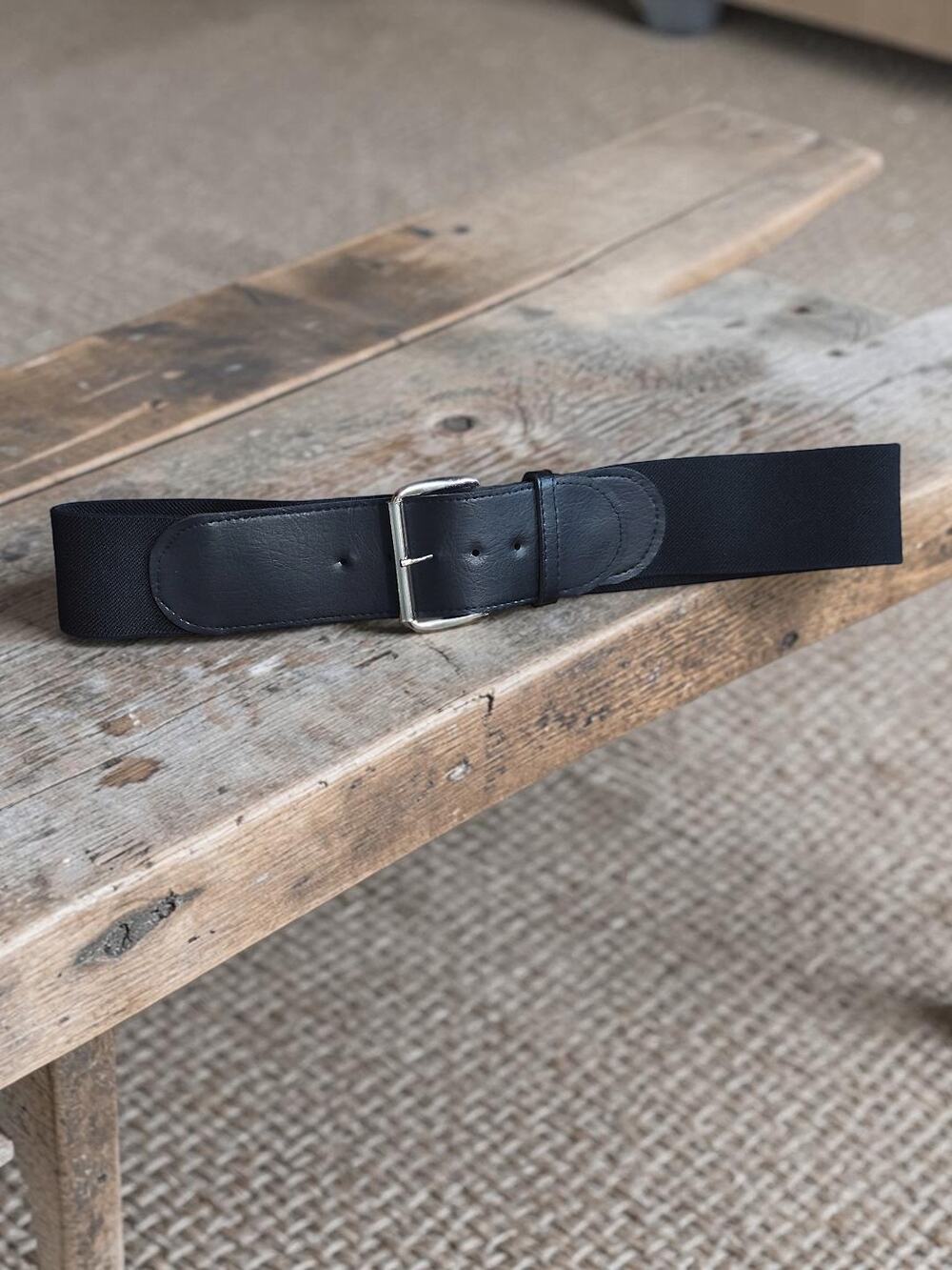 Fashion Trendy Black Stretchy Vegan Leather Silver Metal Buckle Belt L